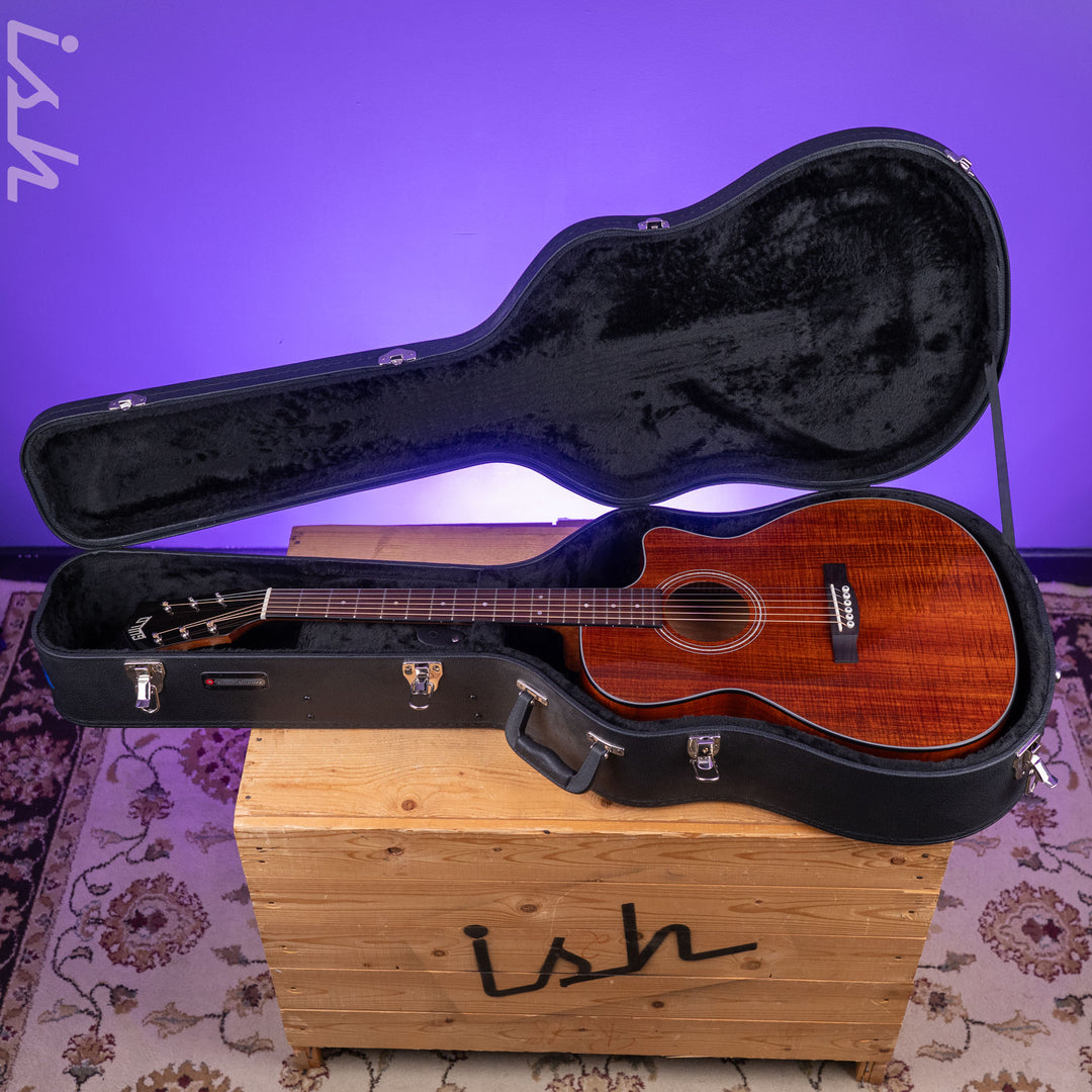 Guild OM260ce Deluxe Blackwood Natural