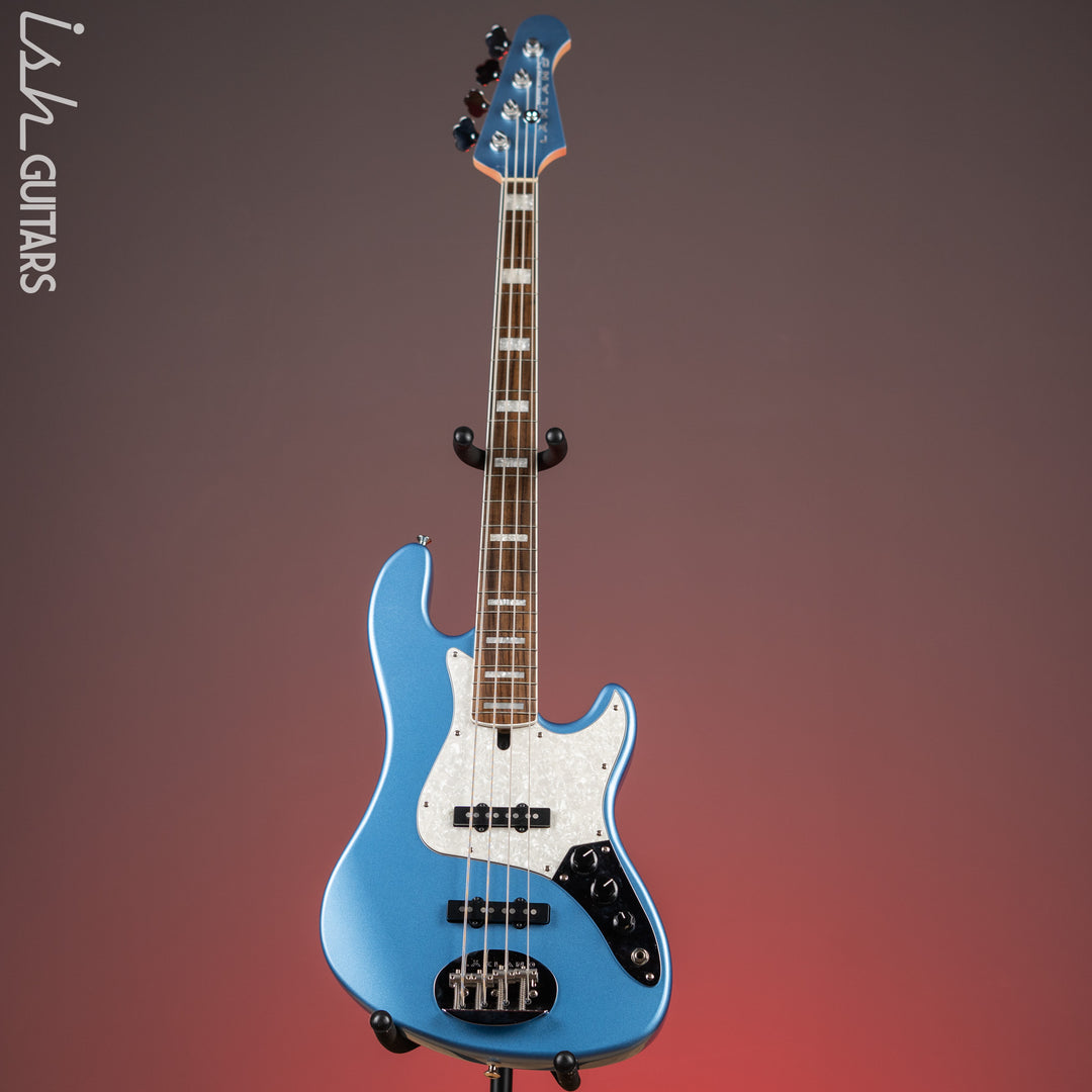 2010’s Lakland Skyline Series DJ-4 Darryl Jones Lake Placid Blue