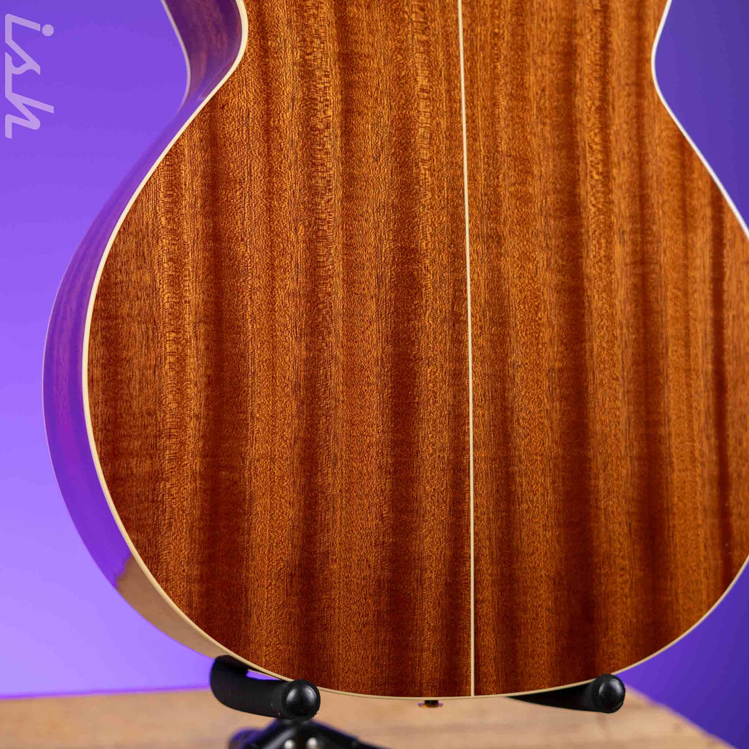 Takamine Santa Fe TSF40C Acoustic-Electric Guitar Natural