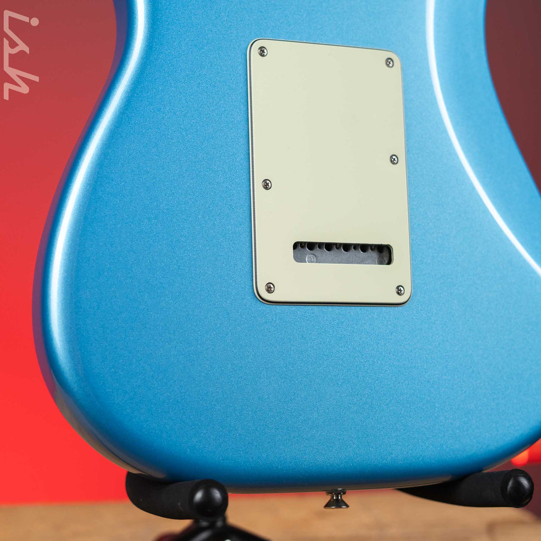 2021 Fender Player Plus Stratocaster Opal Spark Pau Ferro