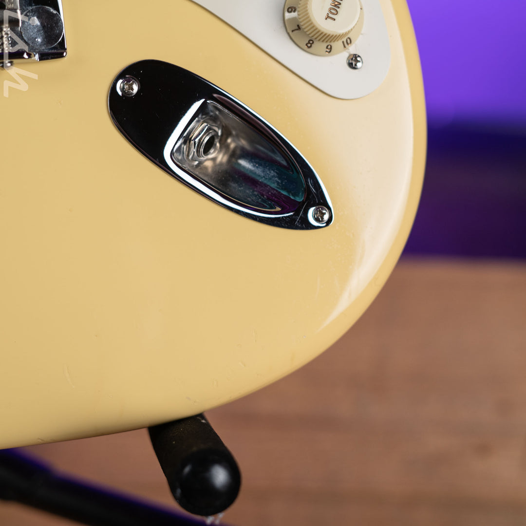 2018 Fender Eric Johnson Signature Thinline Strat Semi-Hollow Electric Guitar Vintage White
