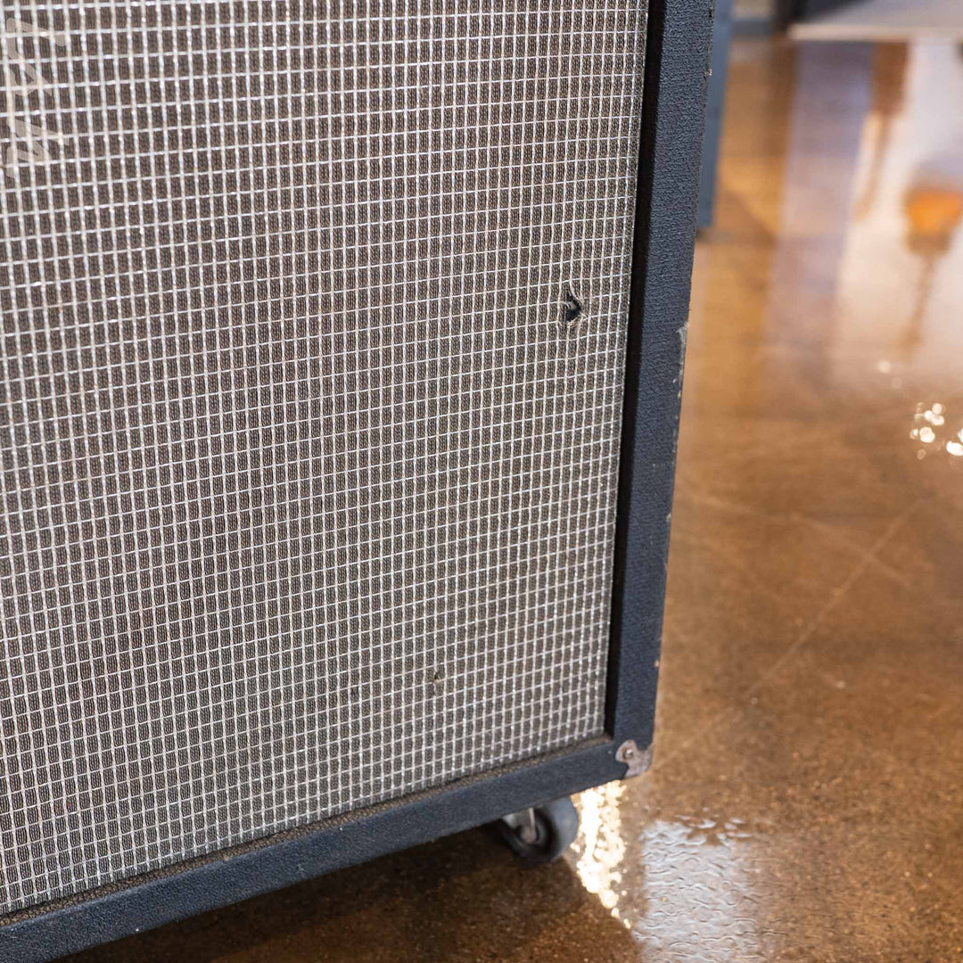 Sunn 2000s Bass Amp Head &amp; Sunn Bass Cabinet