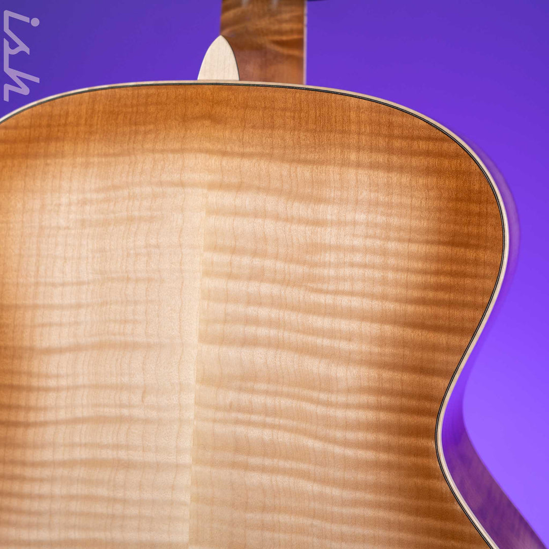 Martin Custom Shop Grand Jumbo J-14F Flamed Maple Toasted Burst