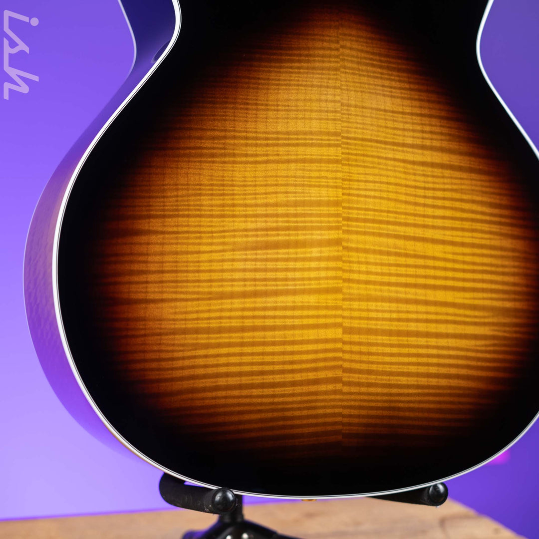 Takamine P6JC-12 Pro Series Jumbo 12-String Acoustic-Electric Brown Sunburst Gloss