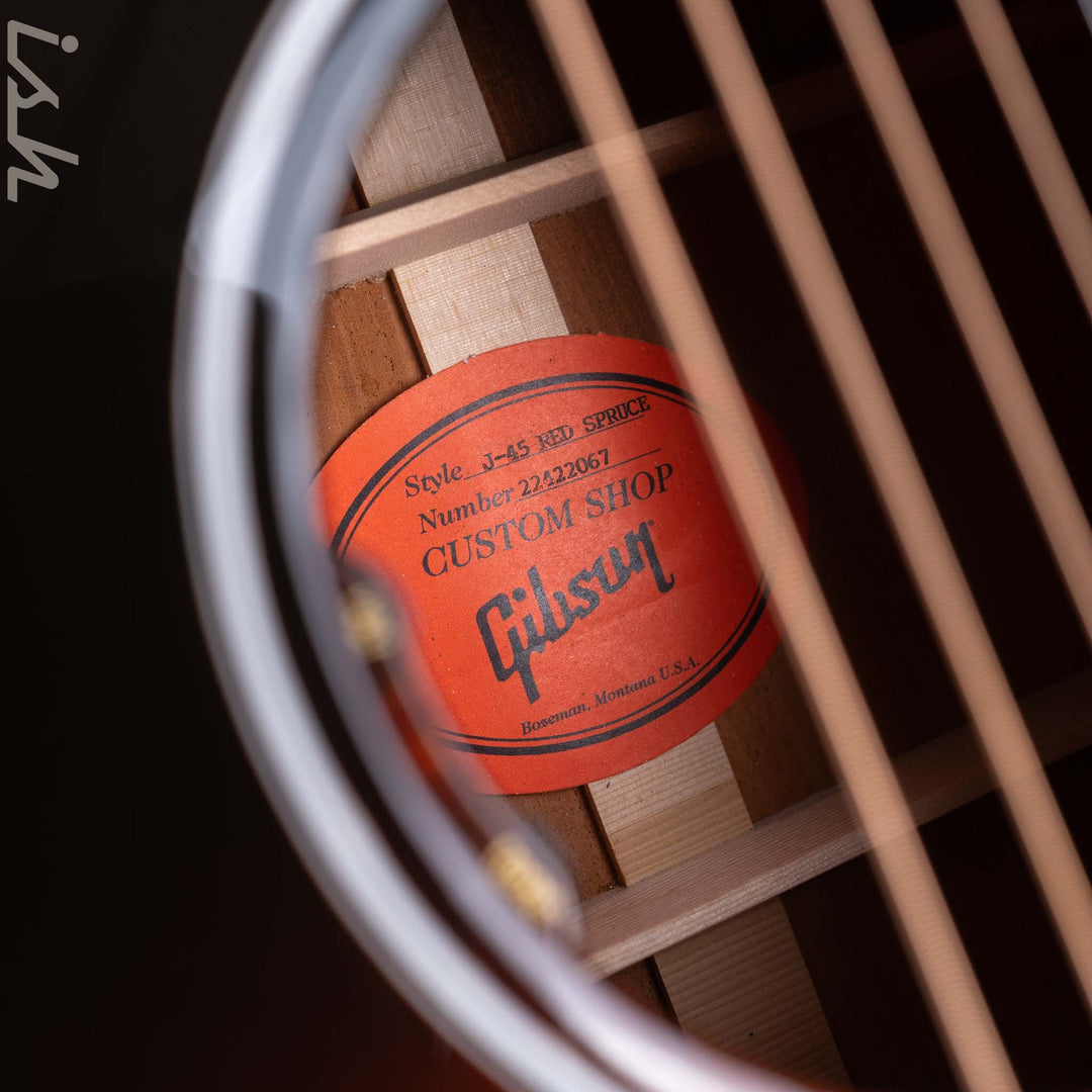 2022 Gibson Custom Shop J-45 Adirondack Spruce Top