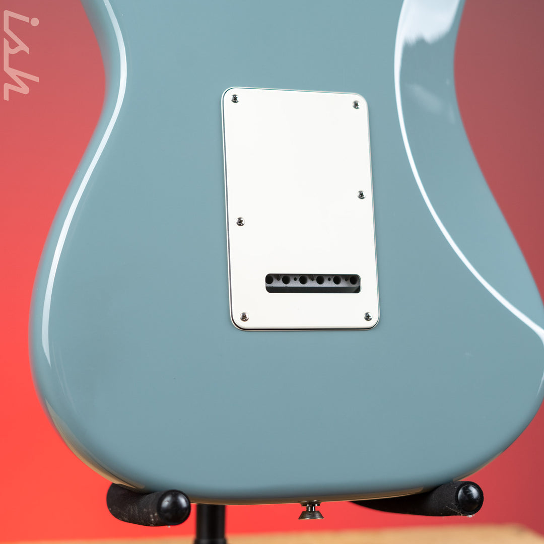 2016 Fender American Professional Stratocaster Sonic Gray