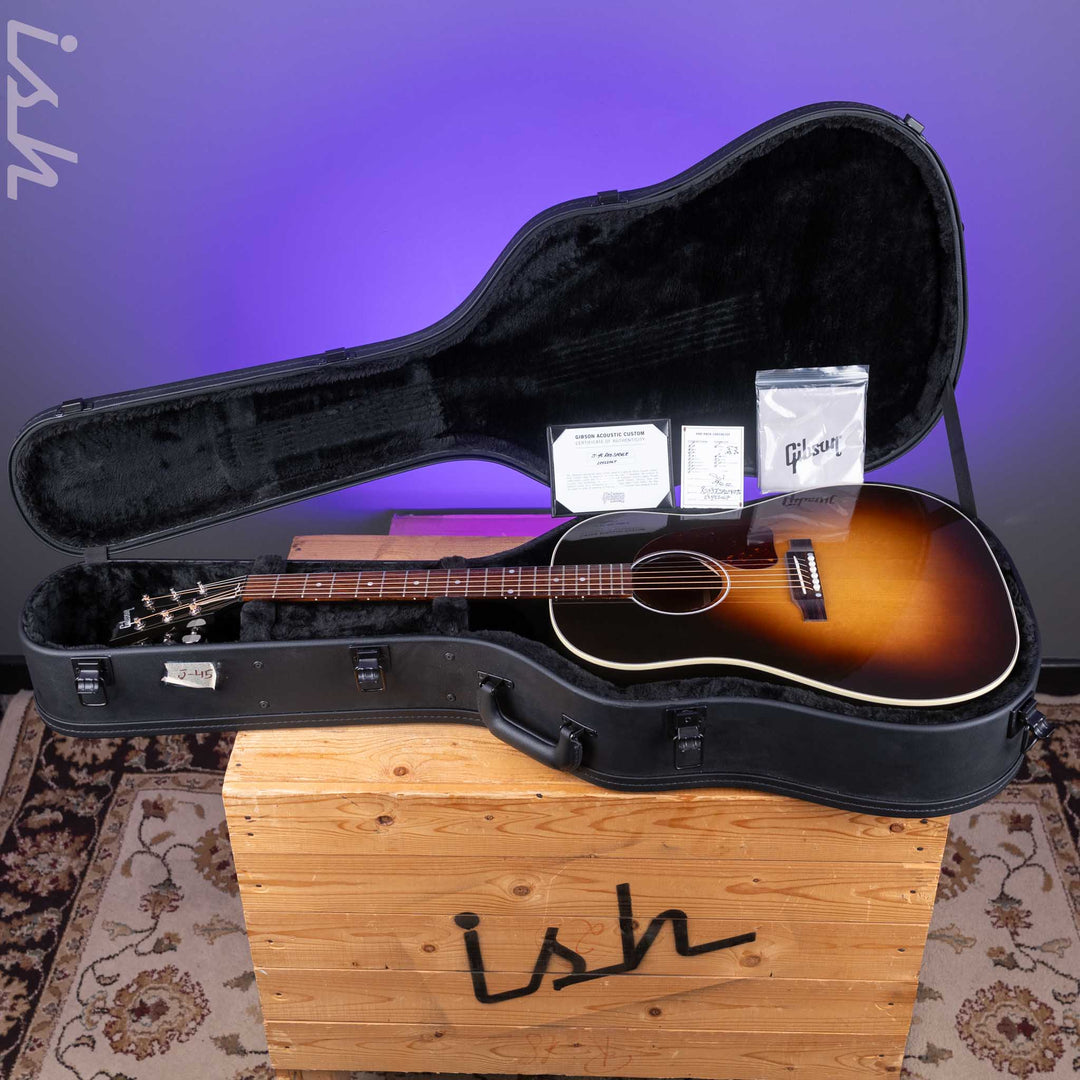 2022 Gibson Custom Shop J-45 Adirondack Spruce Top
