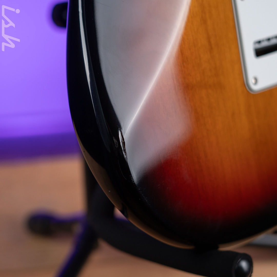 1999 Lefty Fender American Standard Strat Sunburst