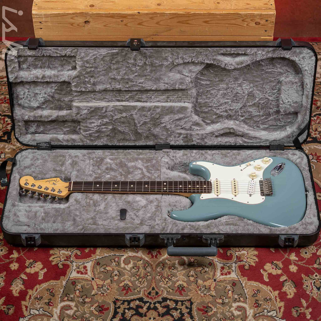 2016 Fender American Professional Stratocaster Sonic Gray