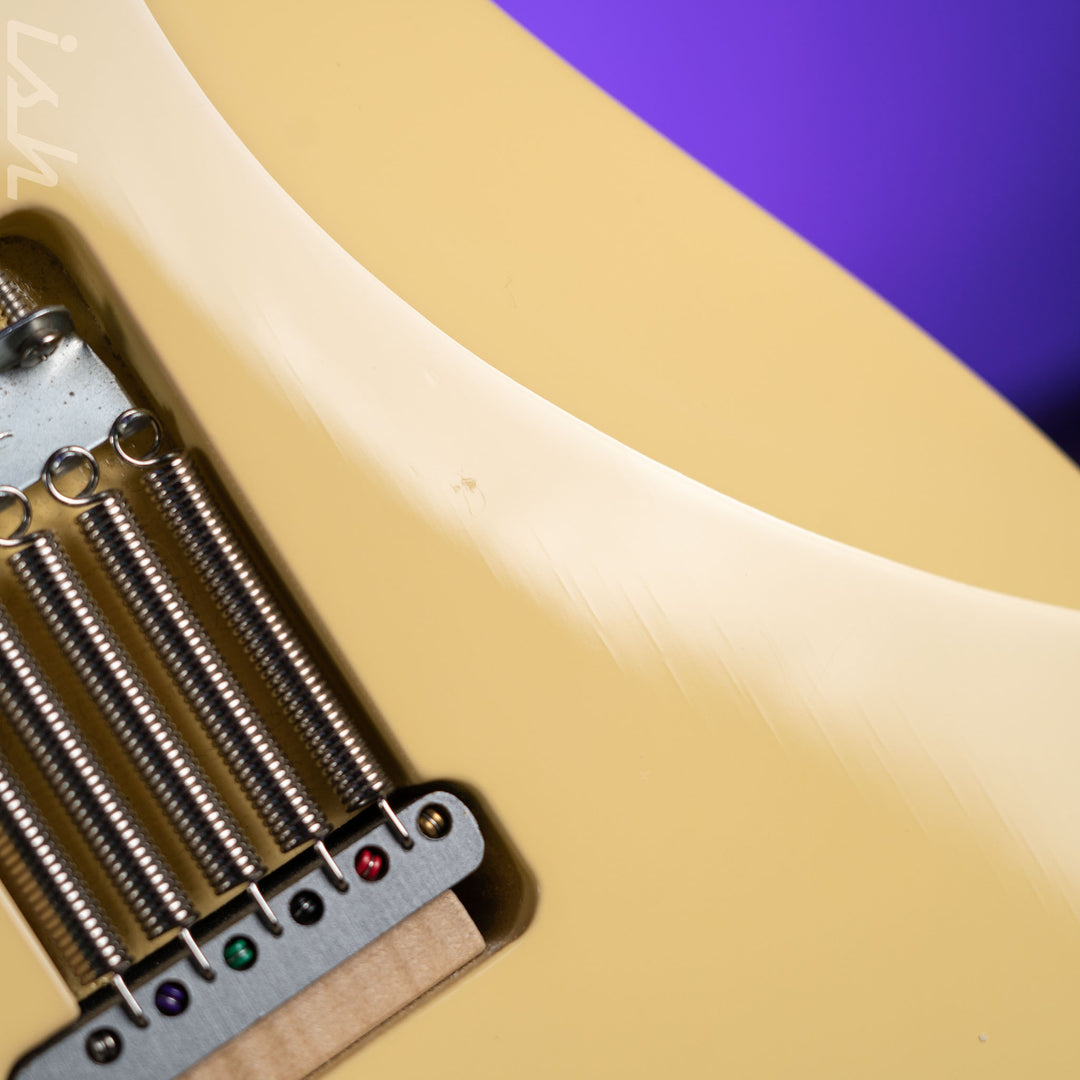 2018 Fender Eric Johnson Signature Thinline Strat Semi-Hollow Electric Guitar Vintage White