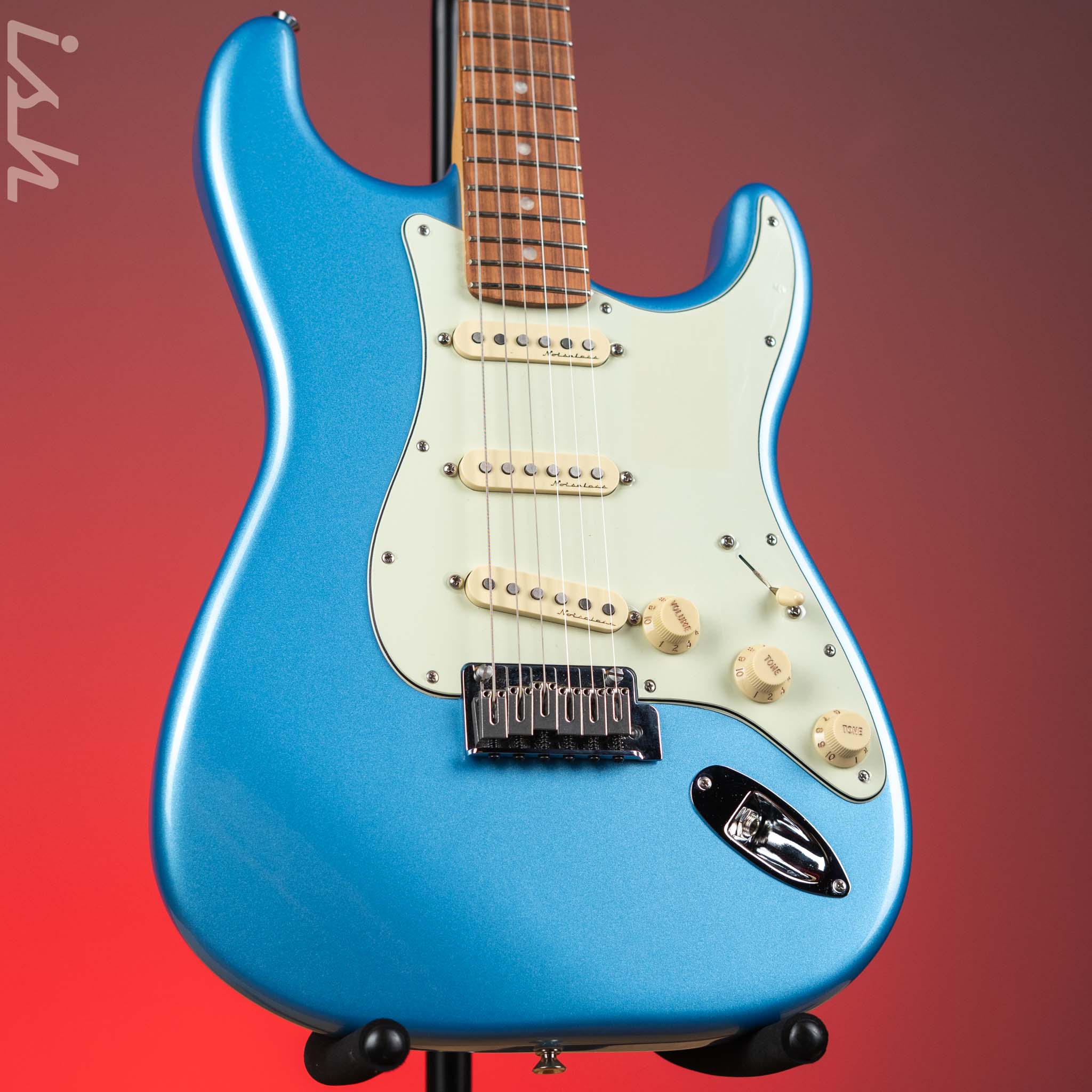 2021 Fender Player Plus Stratocaster Opal Spark Pau Ferro – Ish