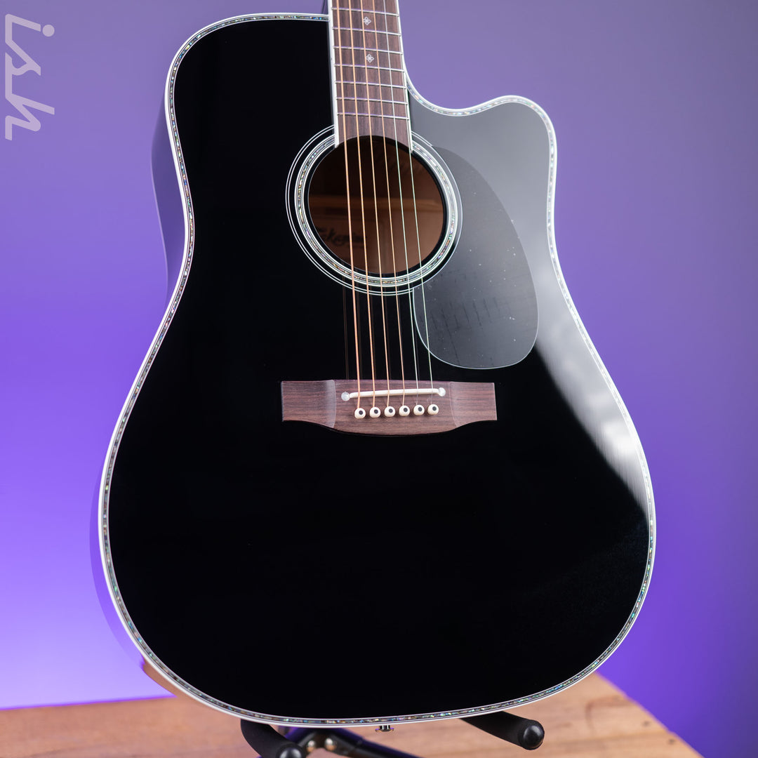 Takamine EF341DX Acoustic-Electric Guitar Black Demo