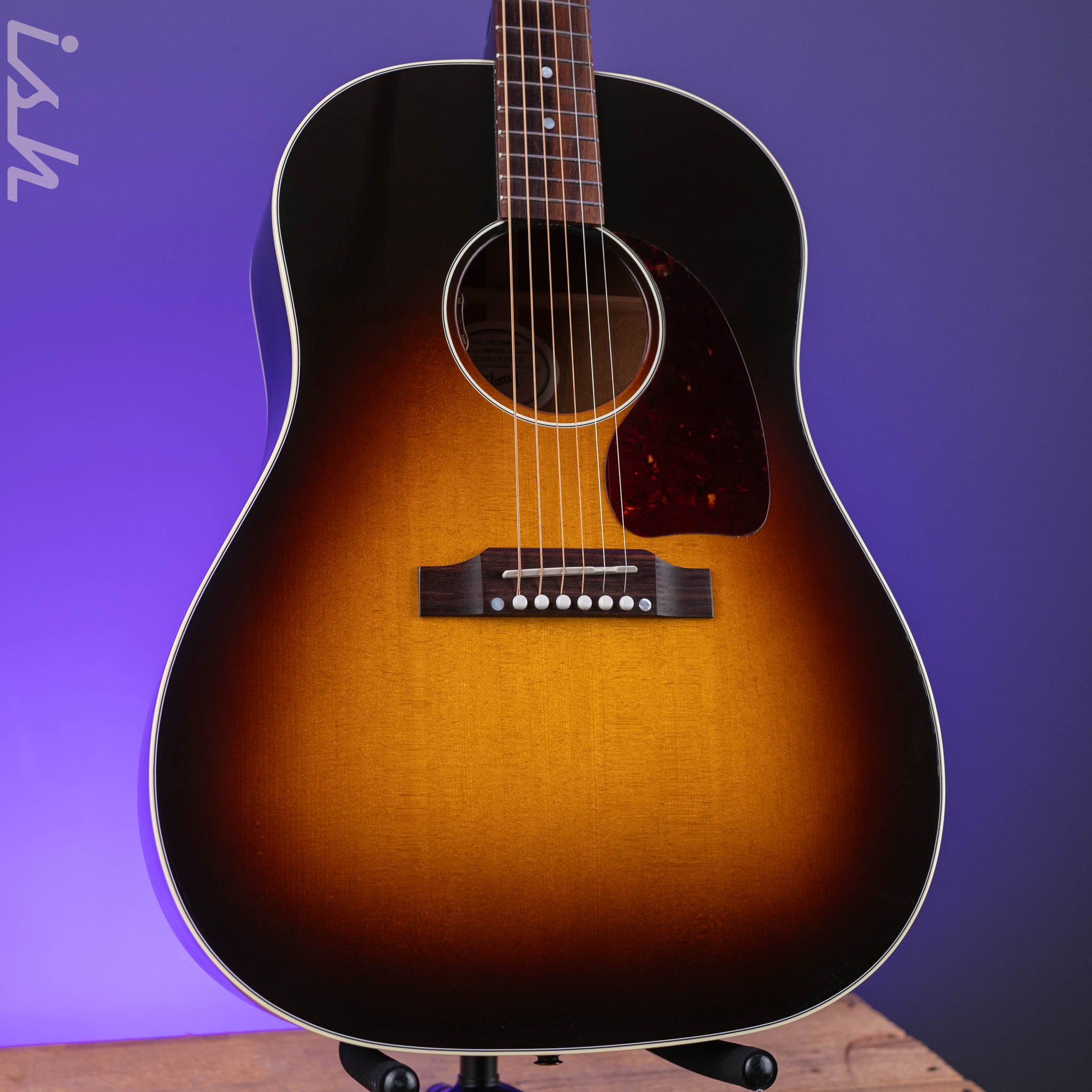 2022 Gibson J-45 Standard Vintage Sunburst – Ish Guitars