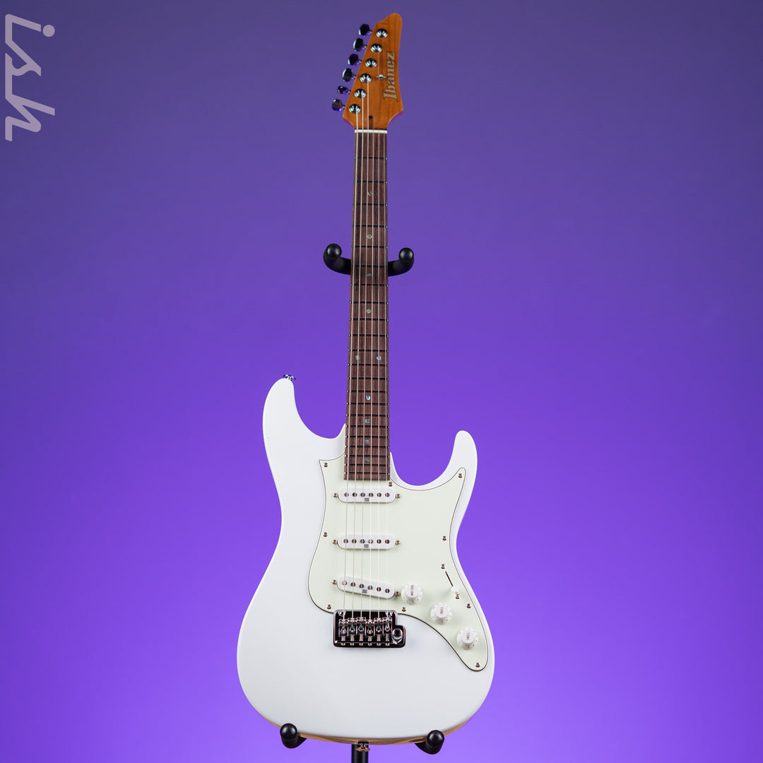 Ibanez LM1 Luca Mantovanelli Signature Prestige Electric Guitar Luna White Demo