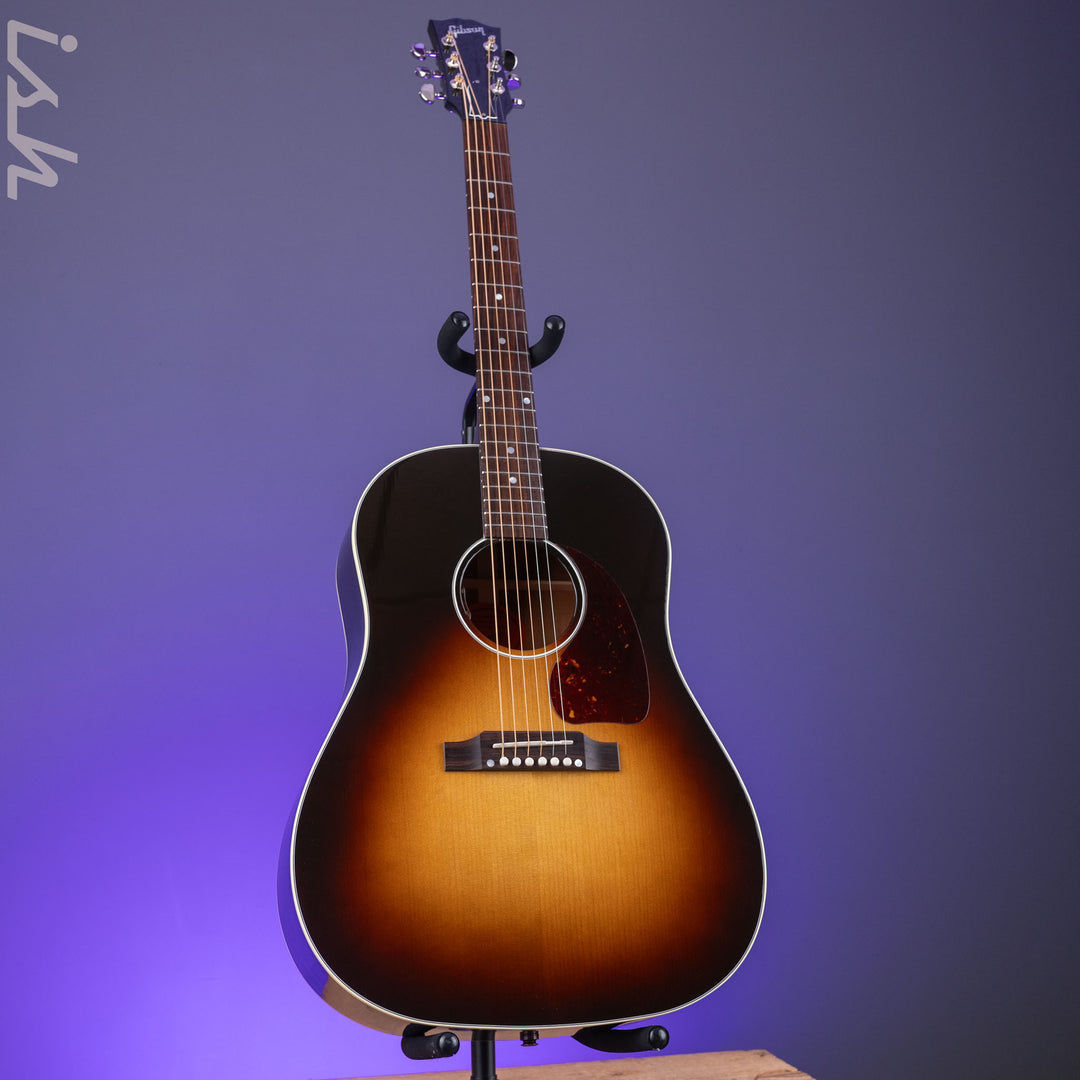 2022 Gibson Custom Shop J-45 Adirondack Spruce Top