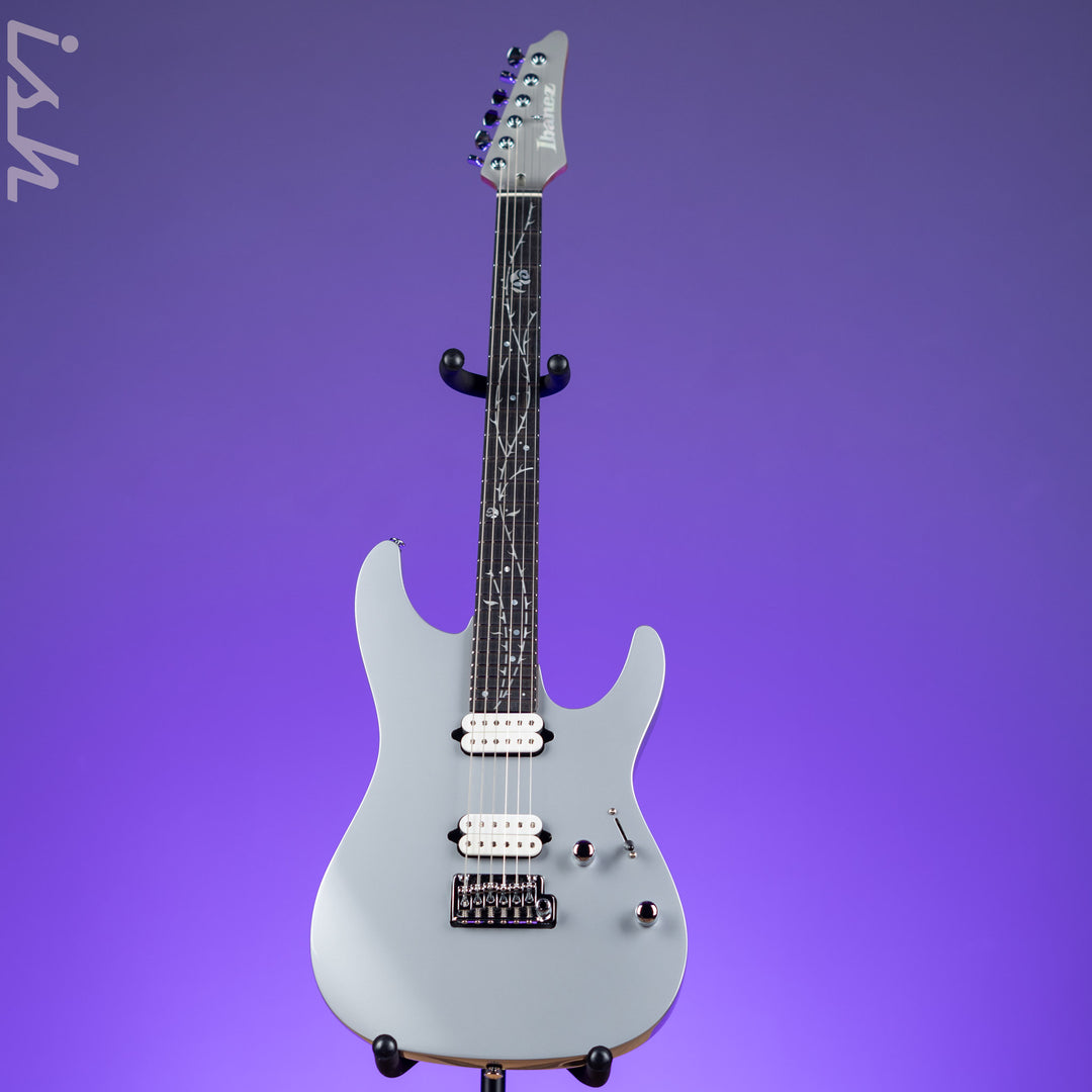 Ibanez Premium TOD10 Tim Henson Signature Electric Guitar Classic Silver Demo