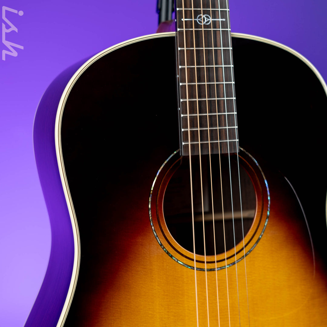 Alvarez Yairi Masterworks DYMR70SB Dreadnought Slope Shoulder Sunburst