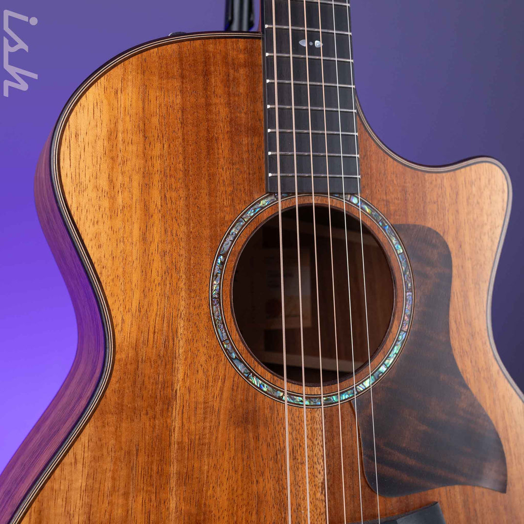 Taylor 724ce Acoustic-Electric Guitar Natural Hawaiian Koa Demo