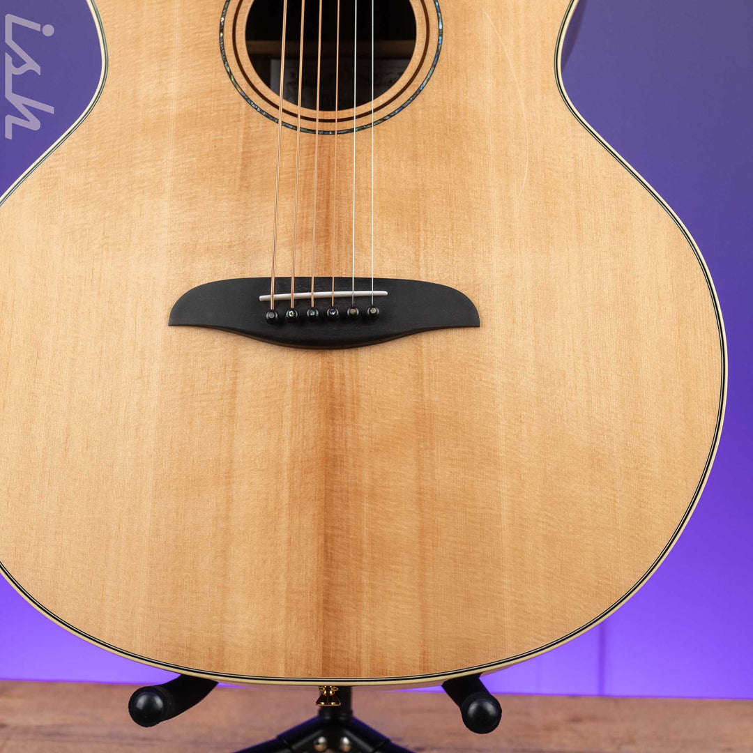 Alvarez Yairi YB70 Baritone Acoustic Guitar Natural