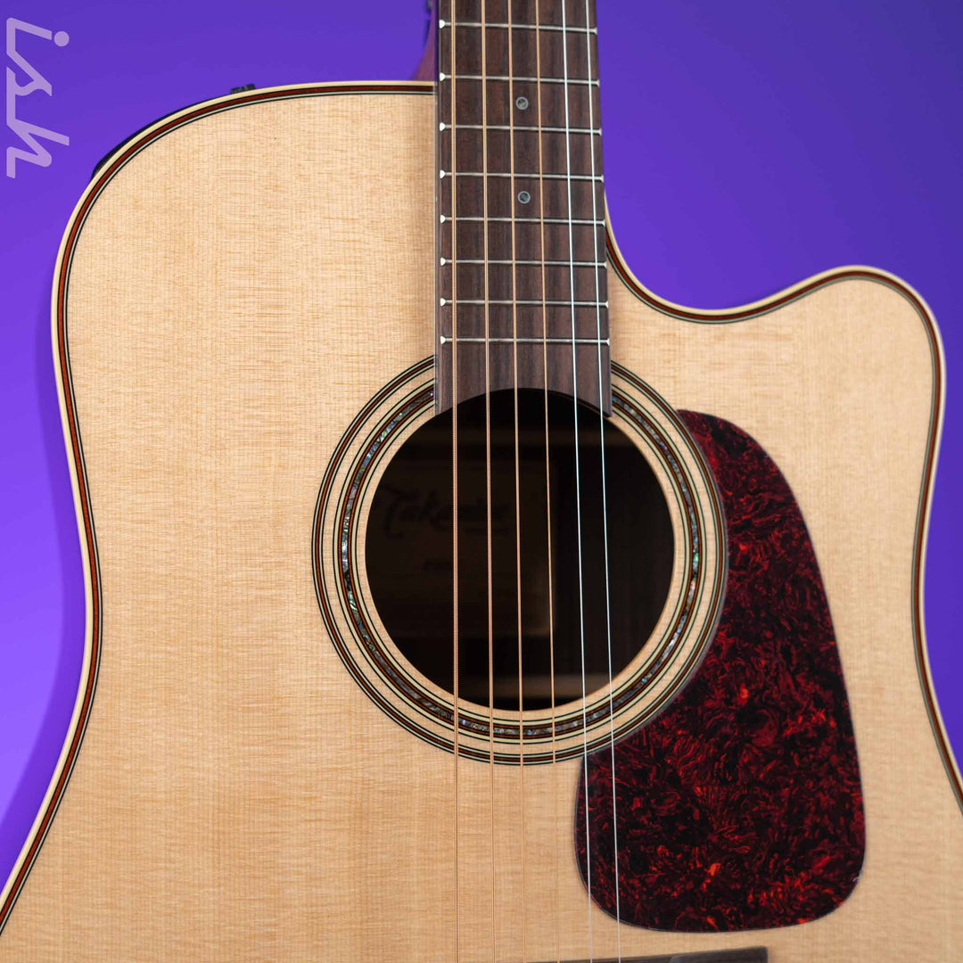 Takamine P5DC Pro Series Dreadnought Acoustic Electric Guitar