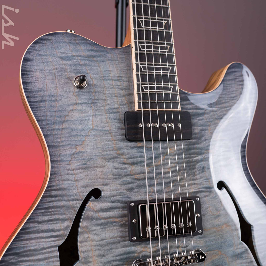 2022 Nik Huber Rietbergen Custom Blue