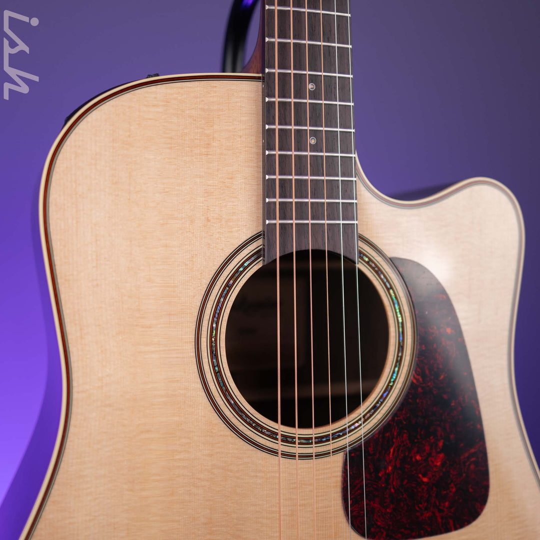 Takamine P5DC Pro Series Dreadnought Acoustic Electric Guitar