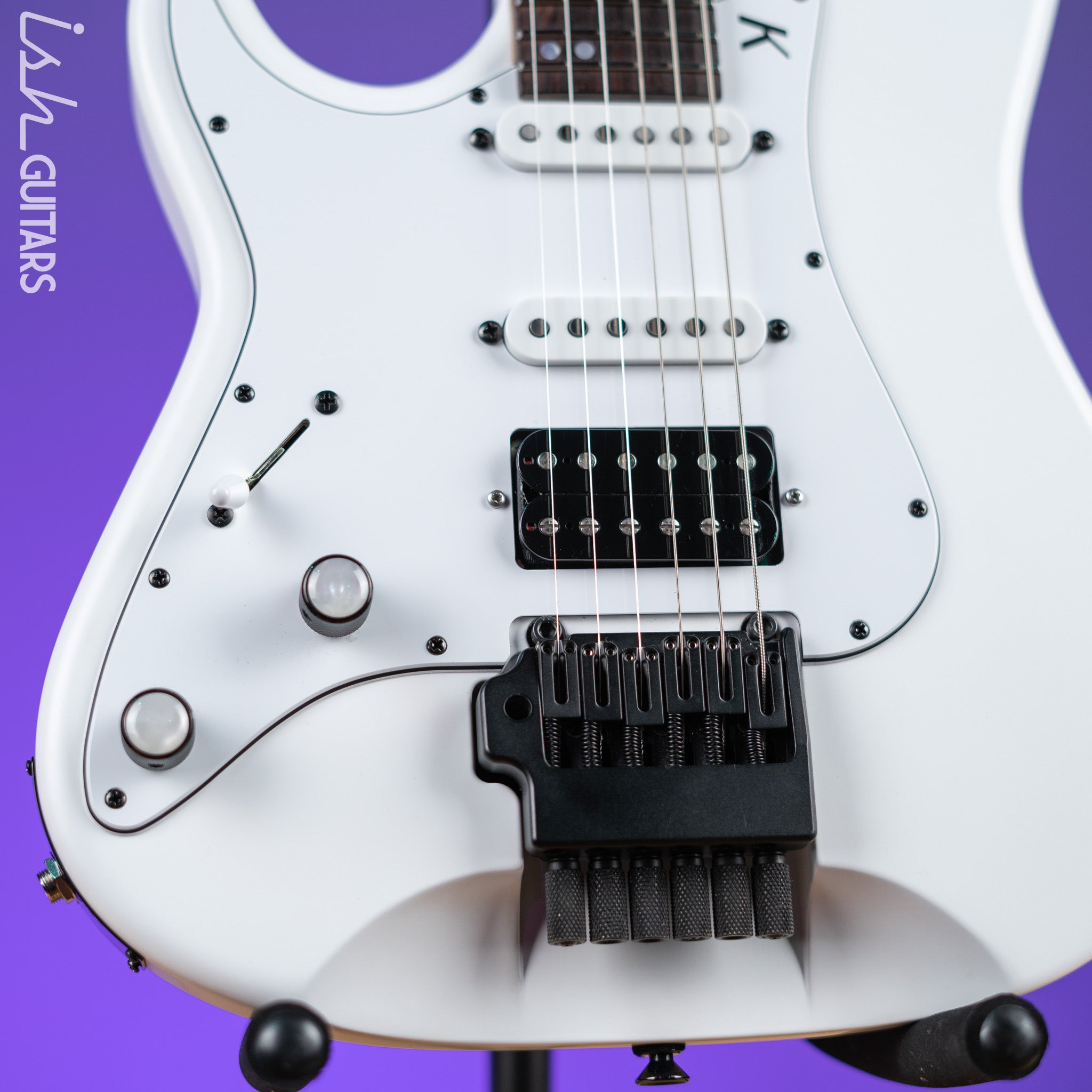 2022 Kiesel Delos 6 Lefty White – Ish Guitars
