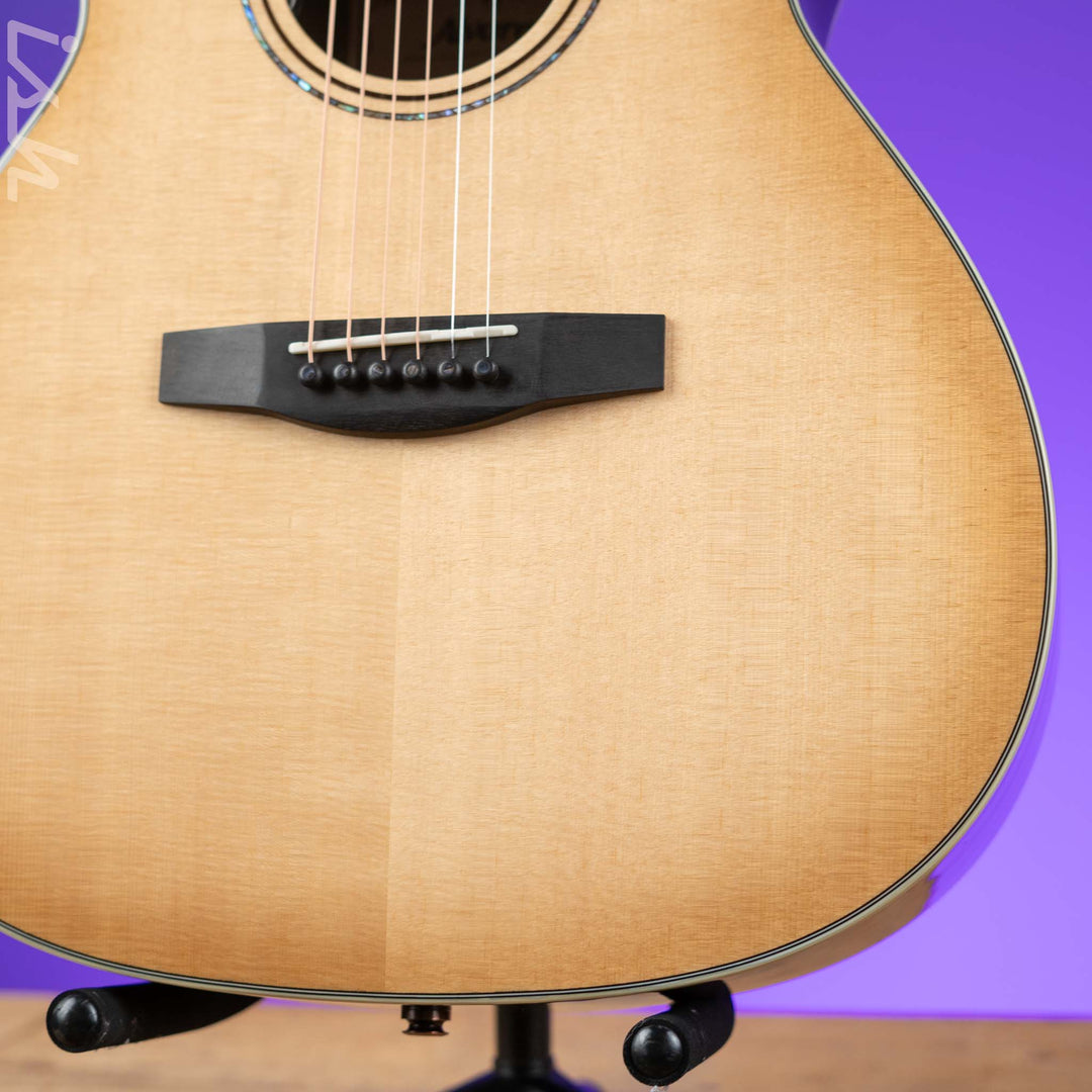 Alvarez LF70e Laureate 70 Folk/OM Acoustic-Electric Guitar - Daybreak