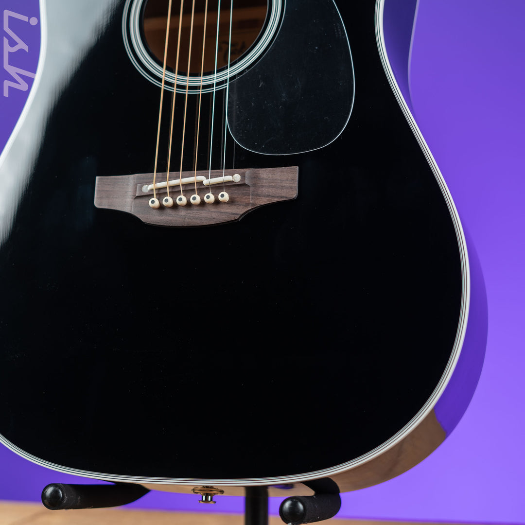 Takamine FT341 Limited Edition Dreadnought Acoustic-Electric Guitar Black Demo