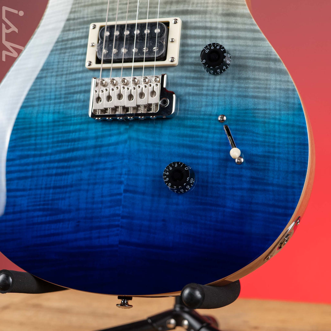 PRS SE Custom 24 Electric Guitar Blue Fade Demo
