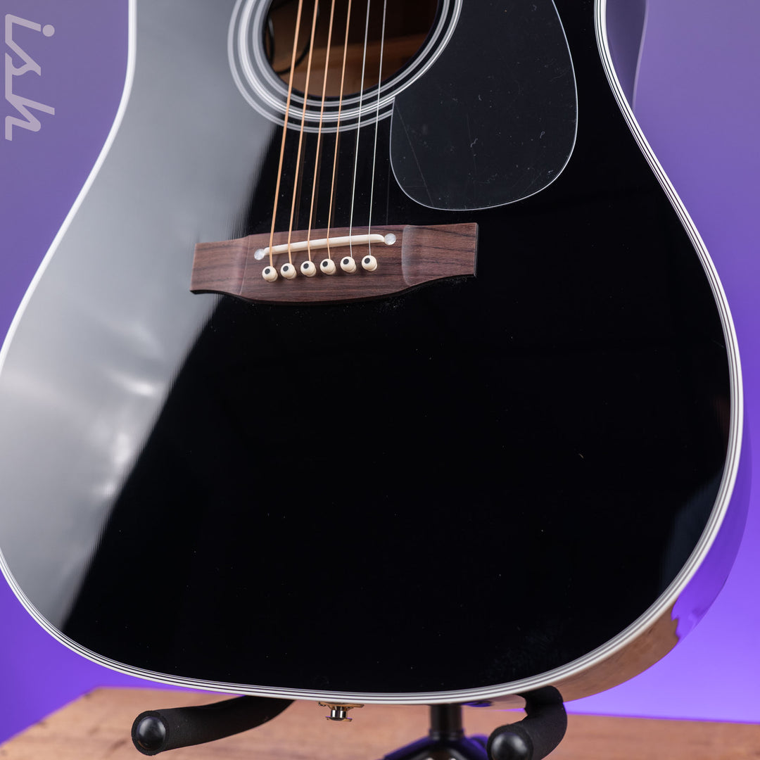 Takamine EF341SC Dreadnought Cutaway Acoustic-Electric Guitar Demo