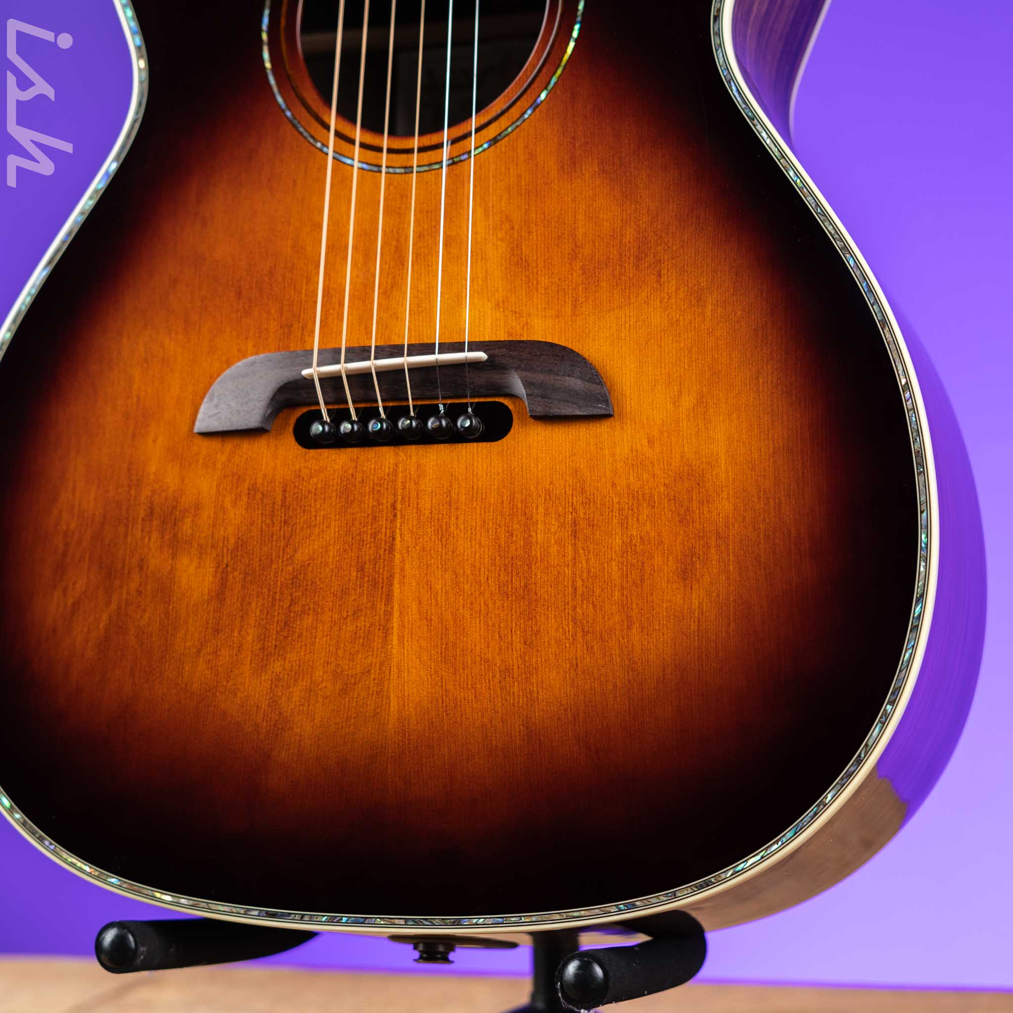 Alvarez Yairi WY1 Weir Stage Model Acoustic-Electric Guitar
