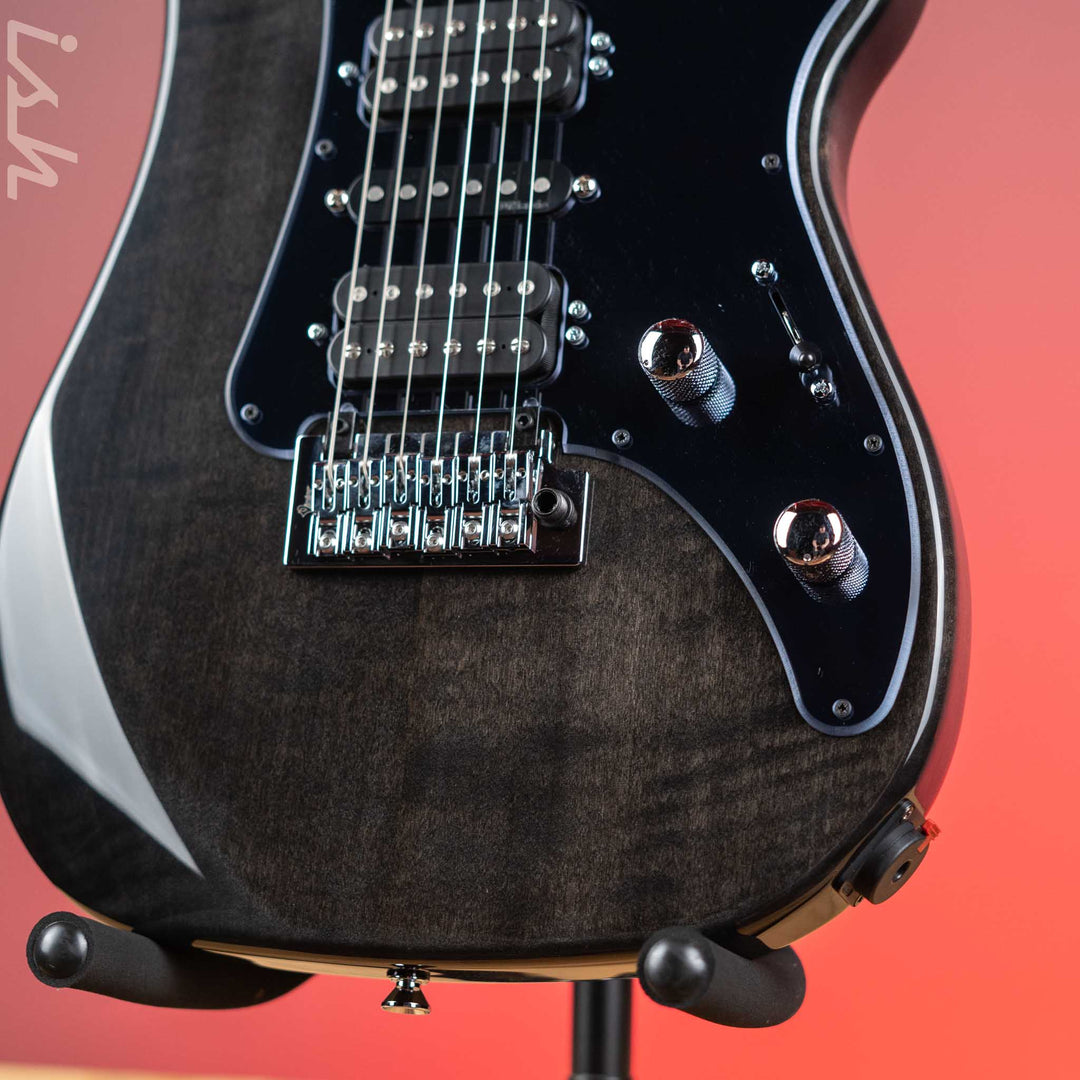 Vigier Excalibur Shawn Lane Master Signature Clear Black – Ish Guitars