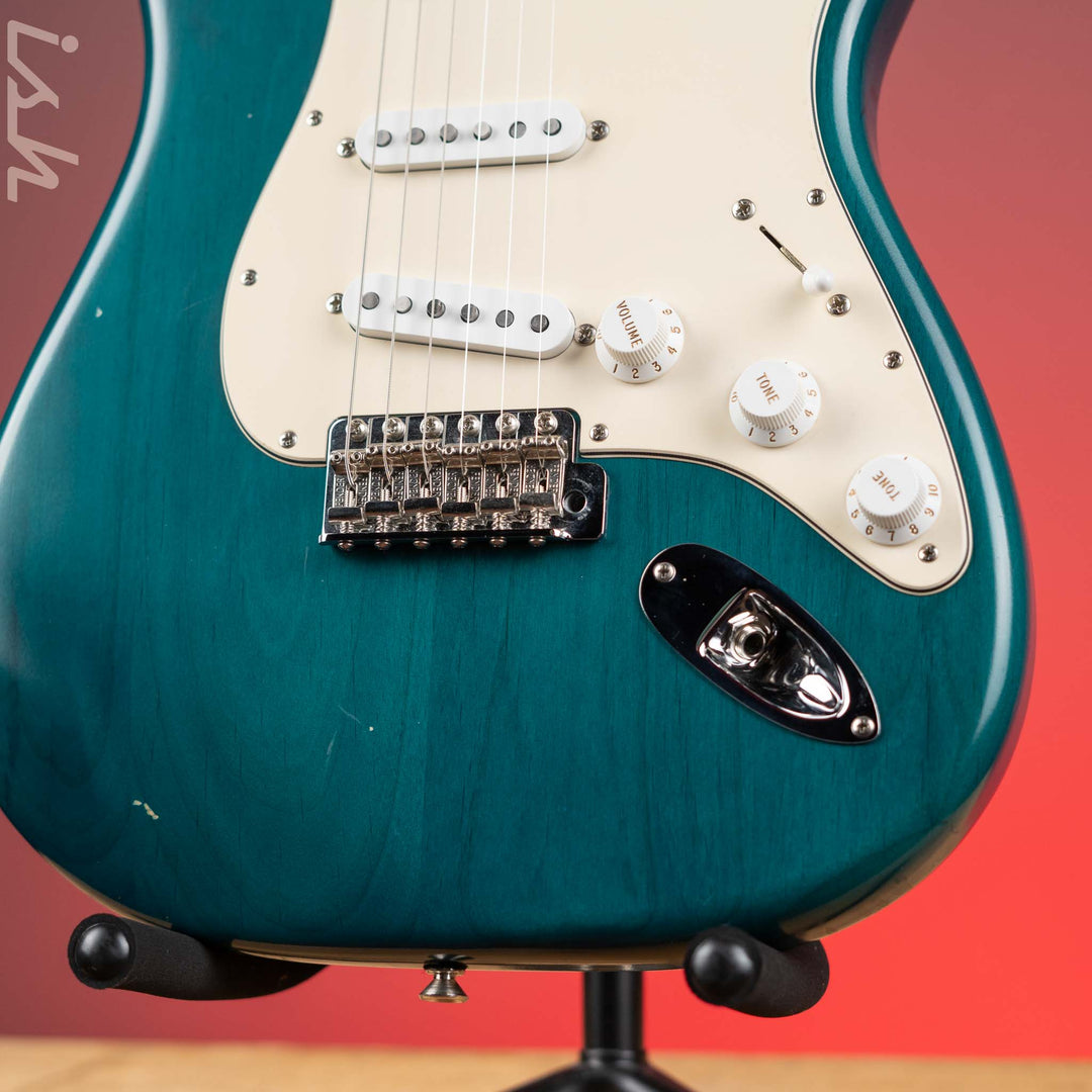 2002 Fender Highway One Stratocaster Transparent Satin Blue