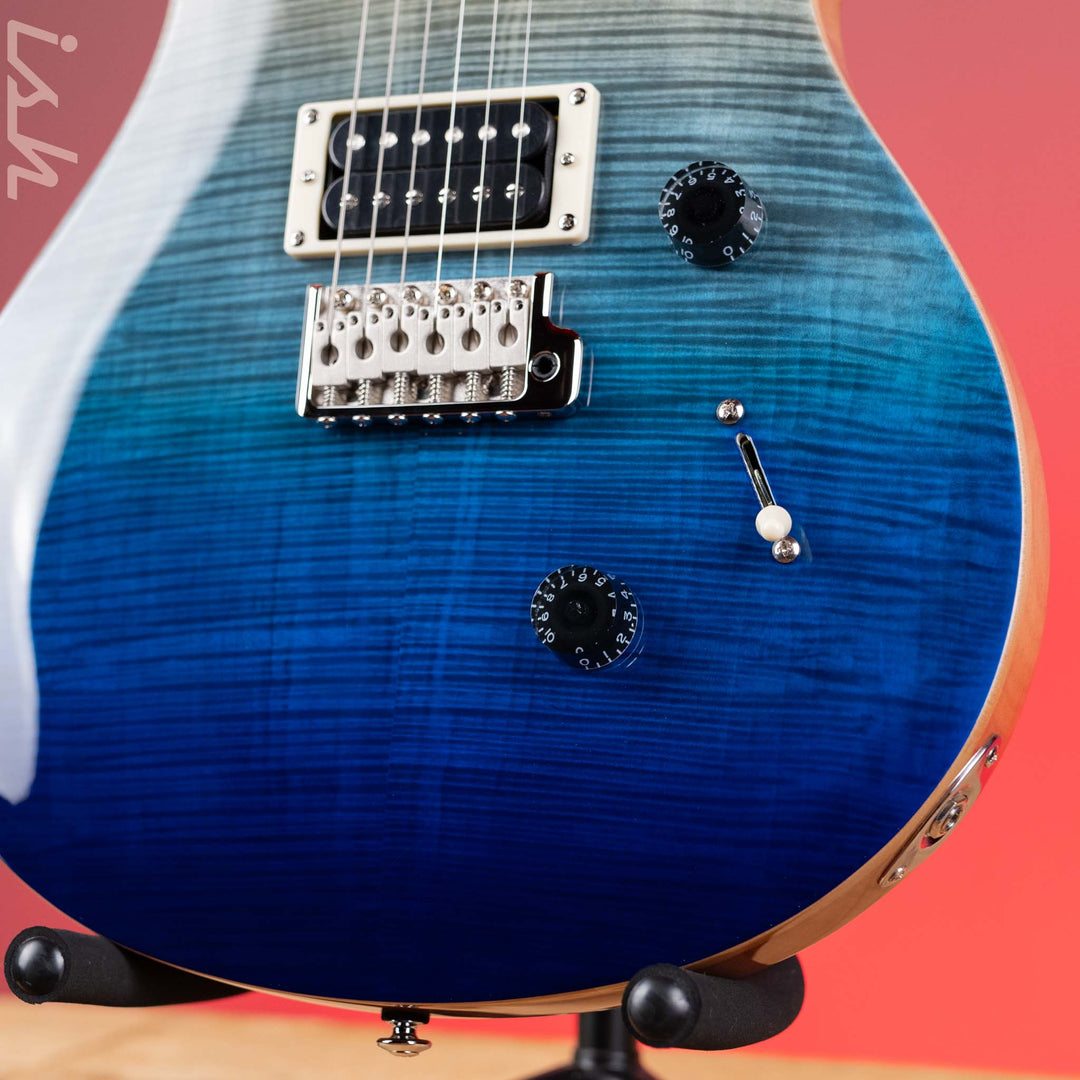 PRS SE Custom 24 Electric Guitar Blue Fade Demo