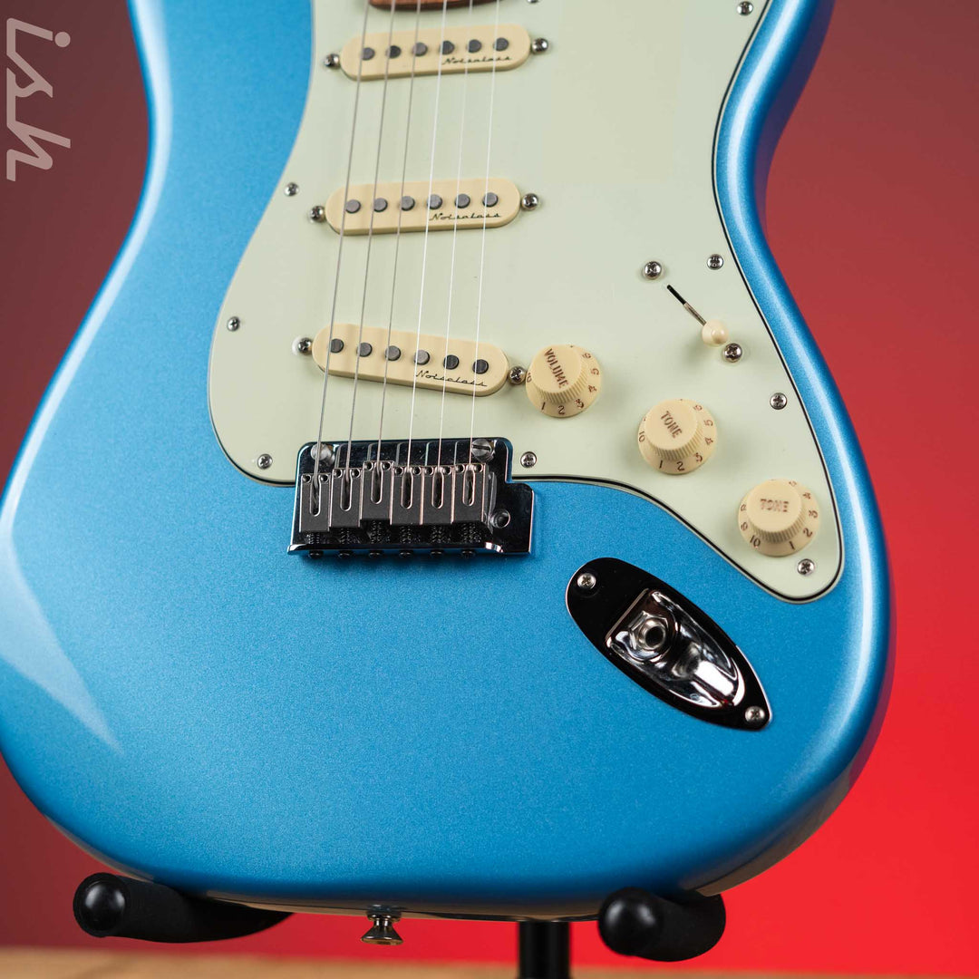 2021 Fender Player Plus Stratocaster Opal Spark Pau Ferro