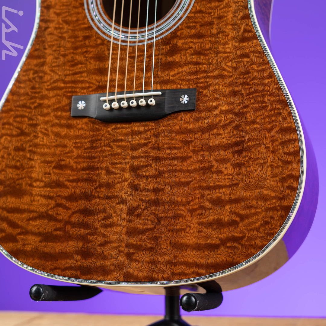 Martin D-42 Style Custom Shop - Quilted Pommele Sapele Premium Mahogany