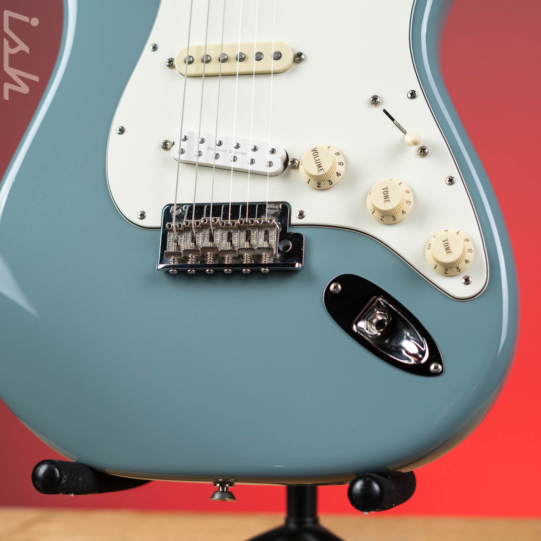 2016 Fender American Professional Stratocaster Sonic Gray