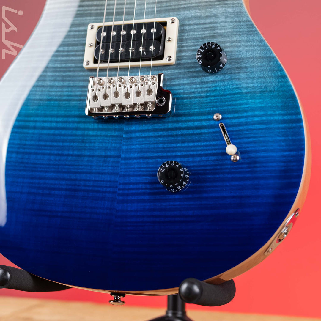 PRS SE Custom 24 Electric Guitar Blue Fade Demo
