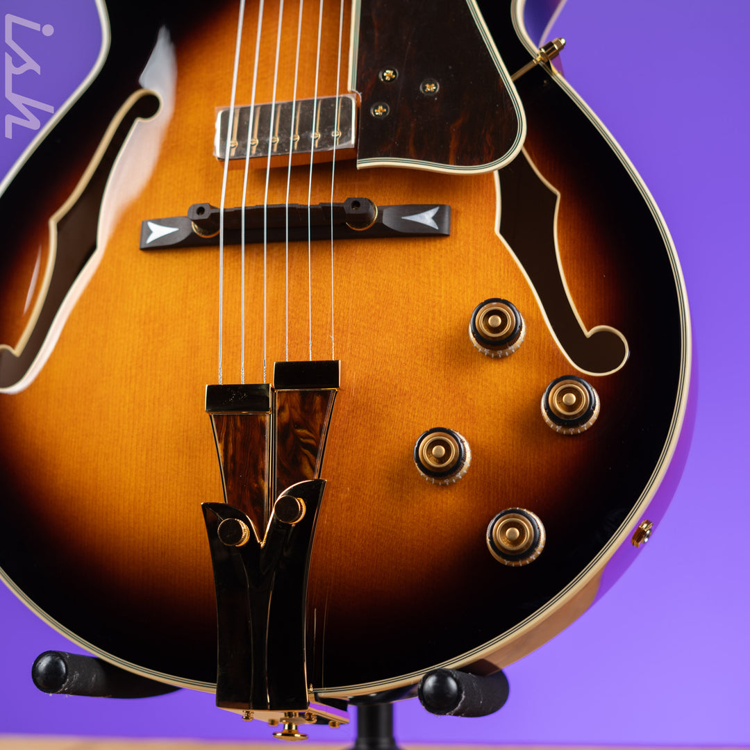 Ibanez GB10 George Benson Signature Hollowbody Brown Sunburst