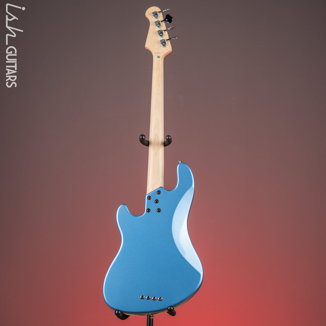 2010’s Lakland Skyline Series DJ-4 Darryl Jones Lake Placid Blue