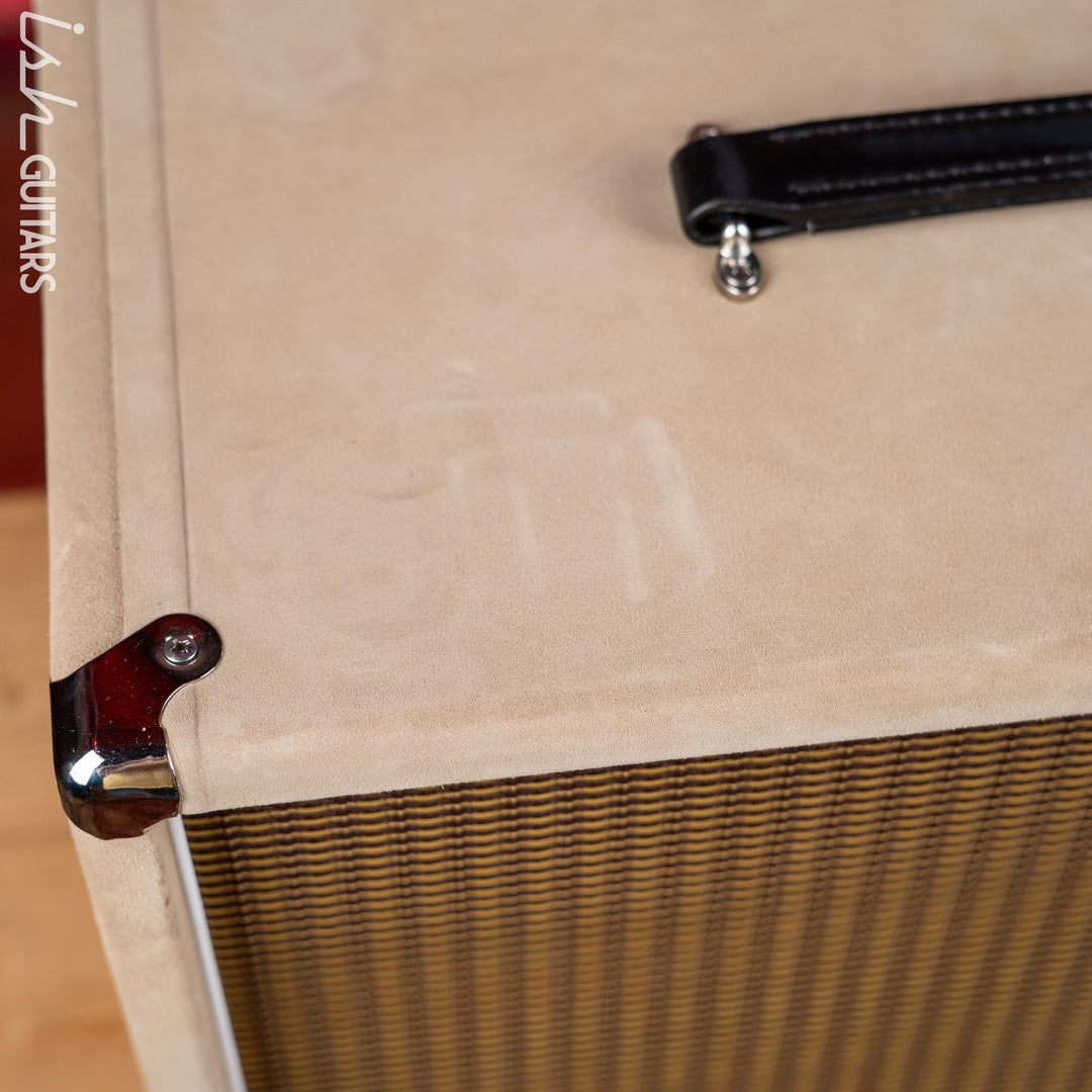 Wonderland Overdrive V2 by Amplified Nation &amp; AN-65 1x12 Speaker Cabinet Dogwood Suede