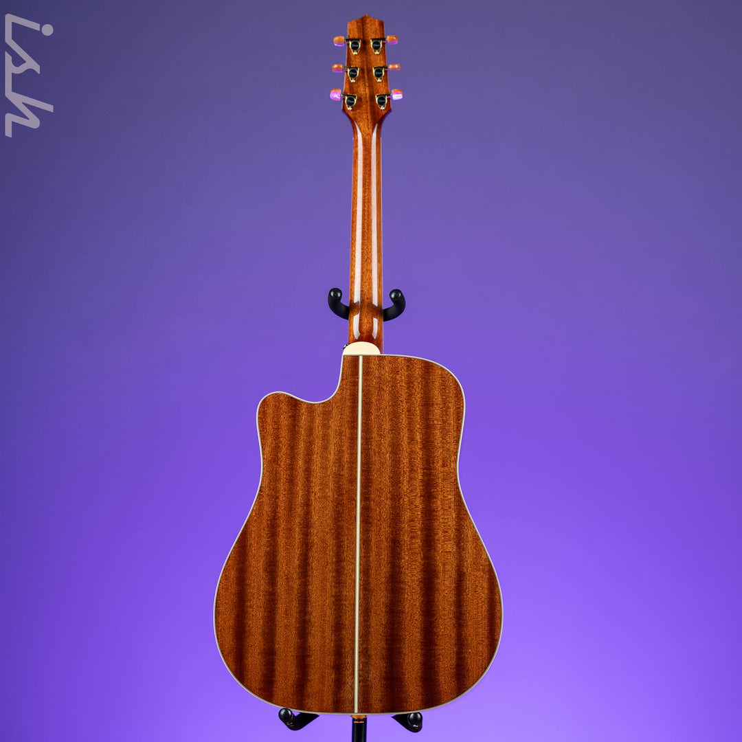 Takamine P4DC Dreadnought Cutaway Acoustic-Electric Guitar Demo