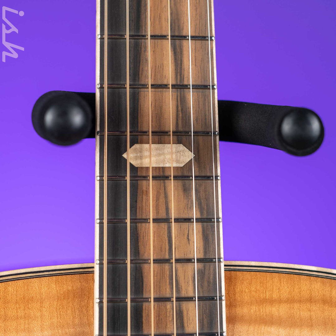 Martin Custom Shop Grand Jumbo J-14F Flamed Maple Toasted Burst