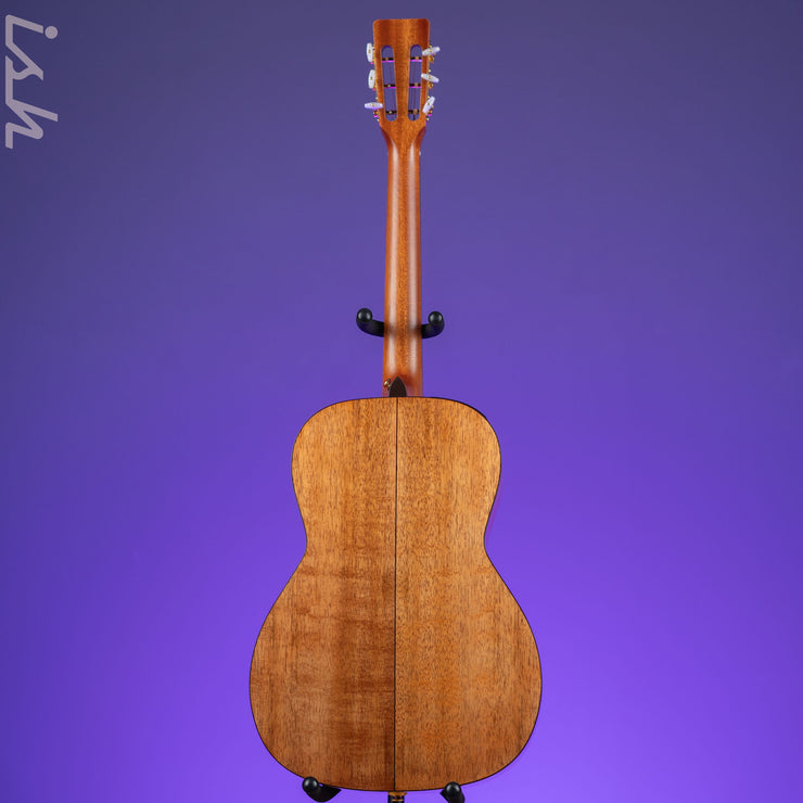 Takamine EF407 New Yorker Parlor Acoustic-Electric Guitar Natural