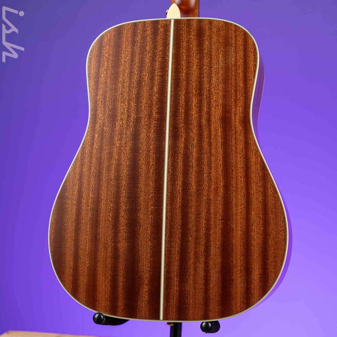 Takamine P3D Dreadnought Acoustic-Electric Guitar Natural Satin Demo