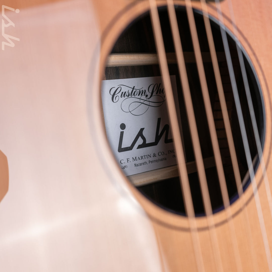 Martin Custom Shop GP-28 Style Cedar Top, Macassar Ebony Back &amp; Sides