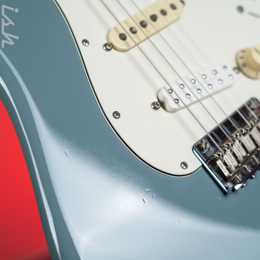 2016 Fender American Professional Stratocaster Sonic Gray