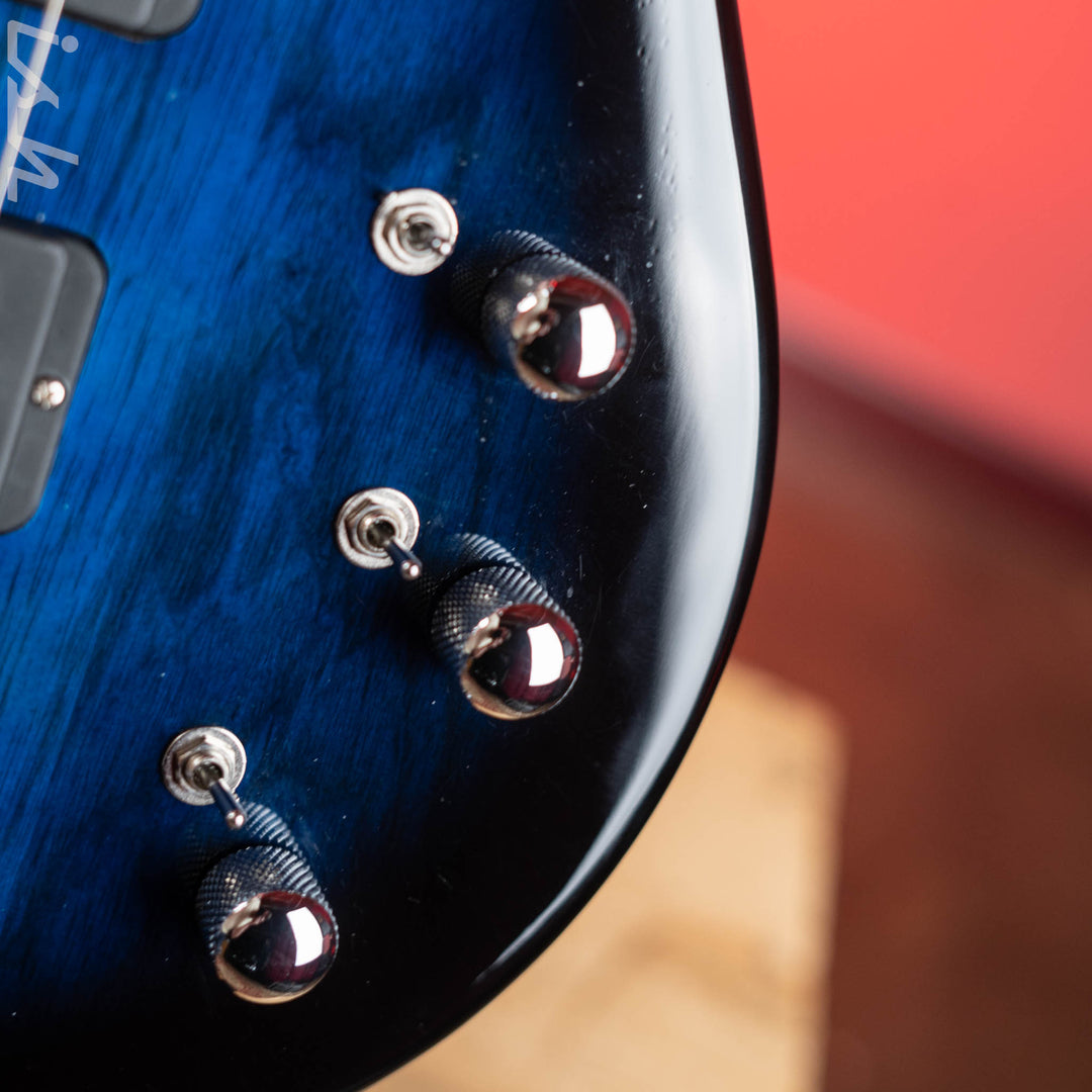 G&amp;L Tribute Series L-2000 Blue Burst