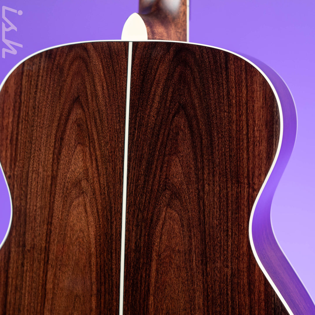 Orangewood Brooklyn Grand Concert Acoustic Guitar
